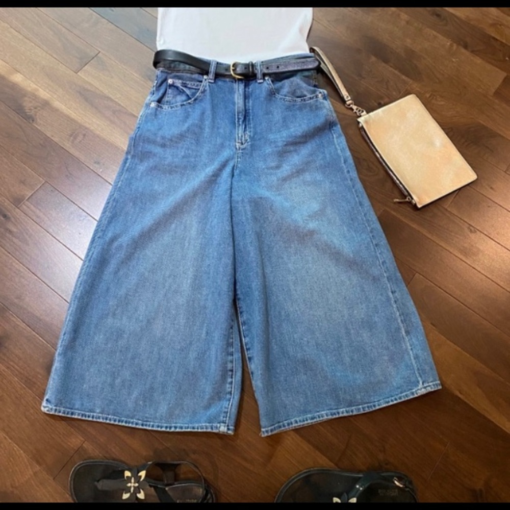 Gap Wide Leg Crop Jeans